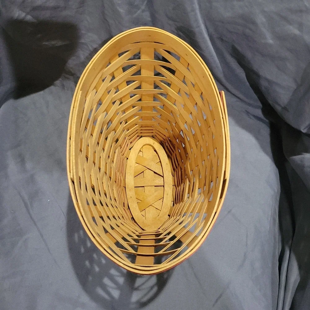 2002 Longaberger May Series Geranium Basket Red Trim